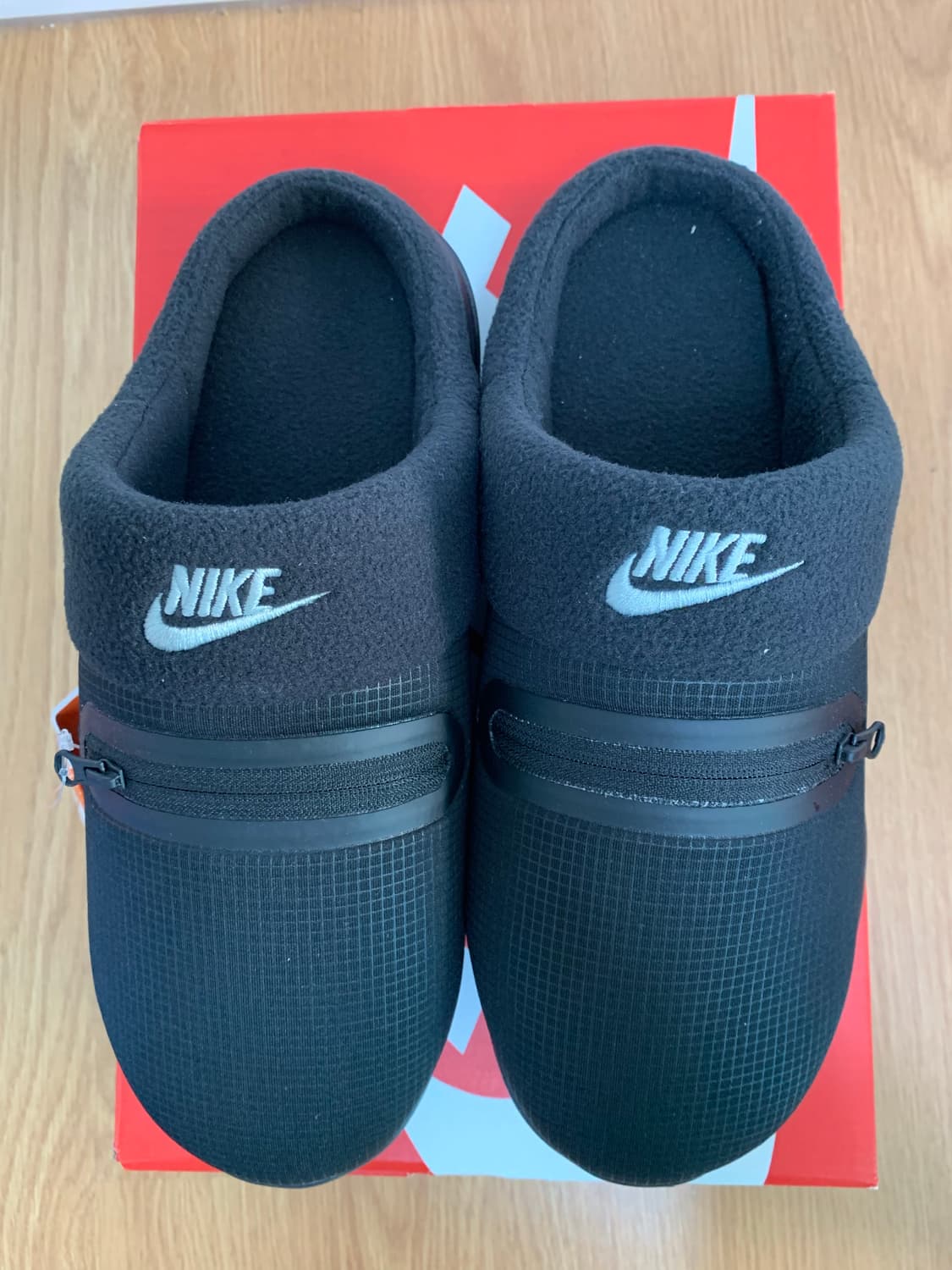 나이키 버로우 털 슬리퍼 상품이미지1