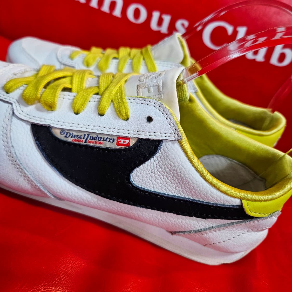 디젤(DIESEL) Y2k 셰클로 스니커즈 37size 상품이미지2