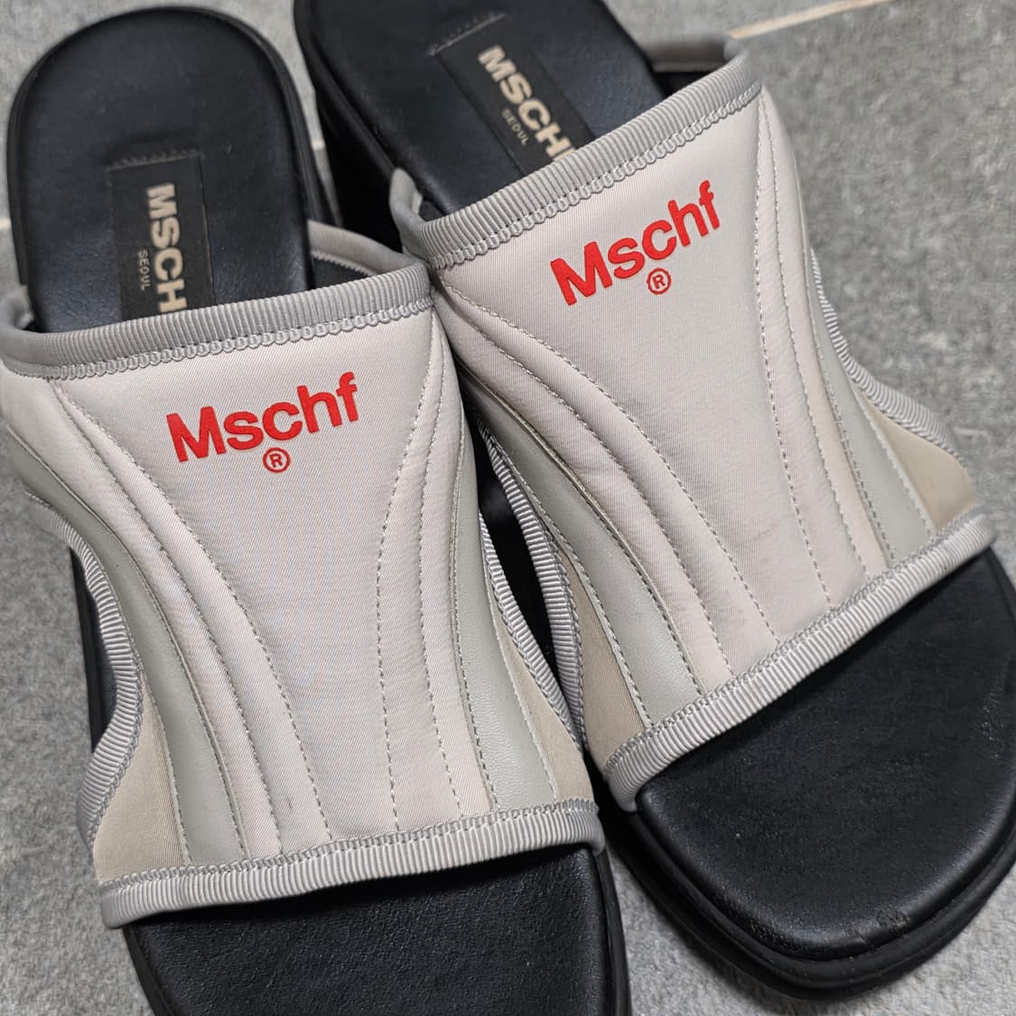 240) 미스치프 멀티 패널 슬라이드 크림 상품이미지4