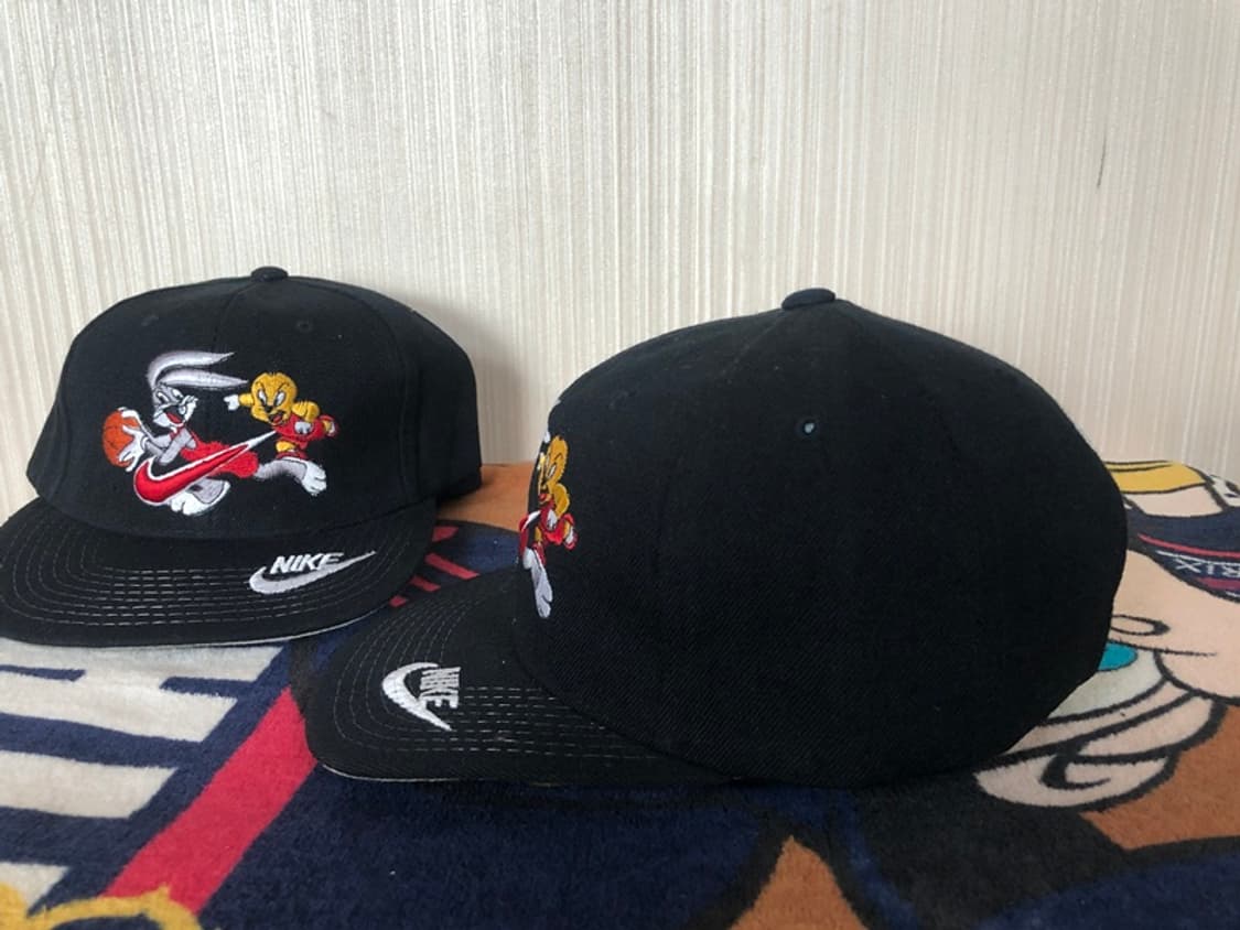 나이키X 루니 툰 벅스바니VS트위티버드 올드스쿨 90's빈티지모자/스냅백 상품이미지3