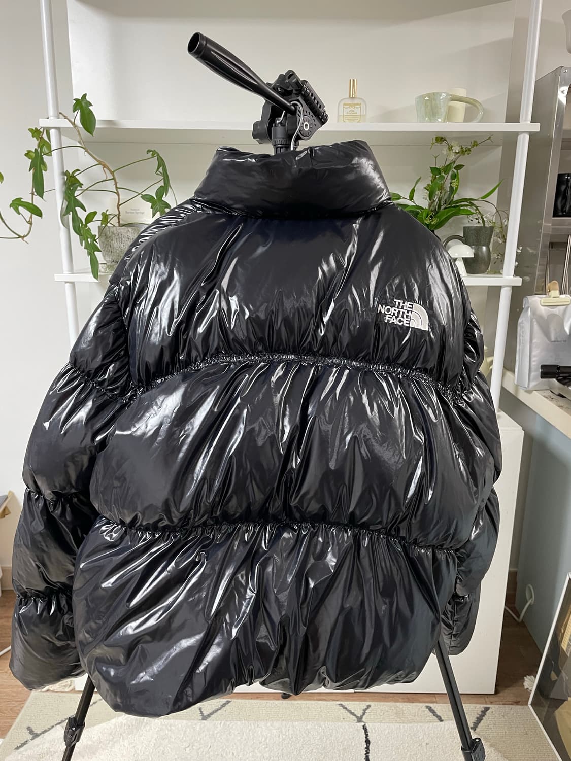 노스페이스 엘라 다운 블랙 95L 상품이미지3