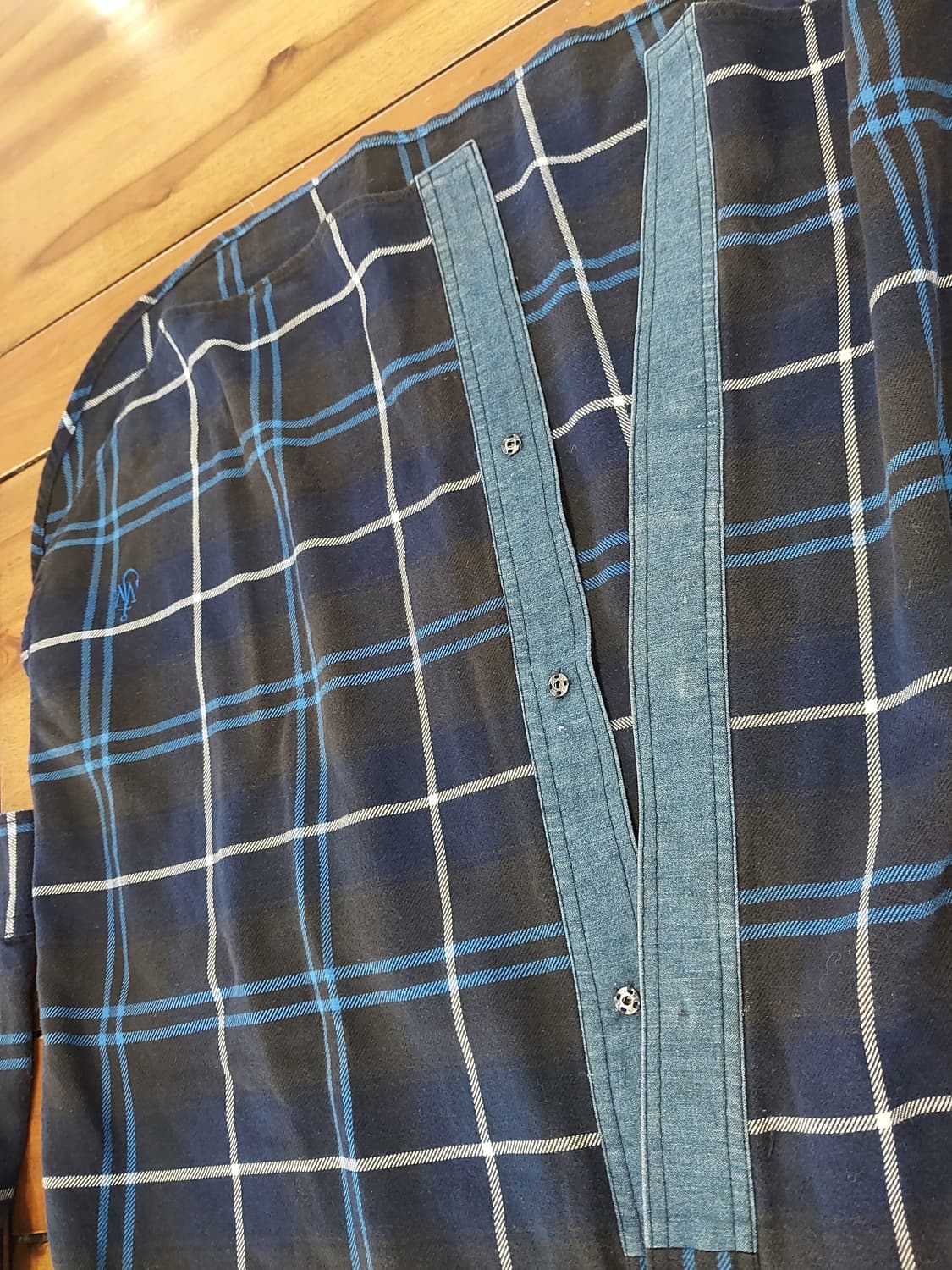 유니클로 X JW 앤더슨 여성 오버핏 코튼롱 셔츠
M사이즈 상품이미지9