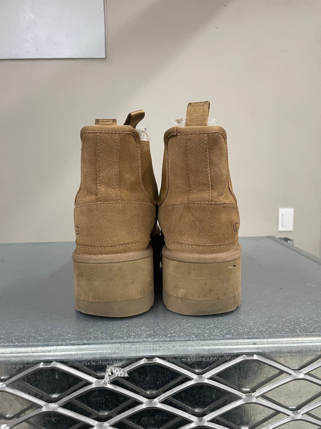 어그 뉴멜 플랫폼 첼시 부츠 체스트넛 230 상품이미지3