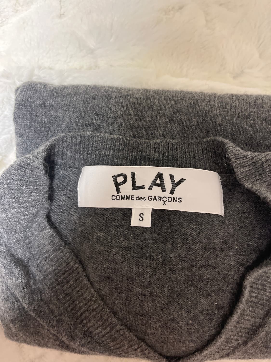 꼼데가르송PLAY 니트 상품이미지2