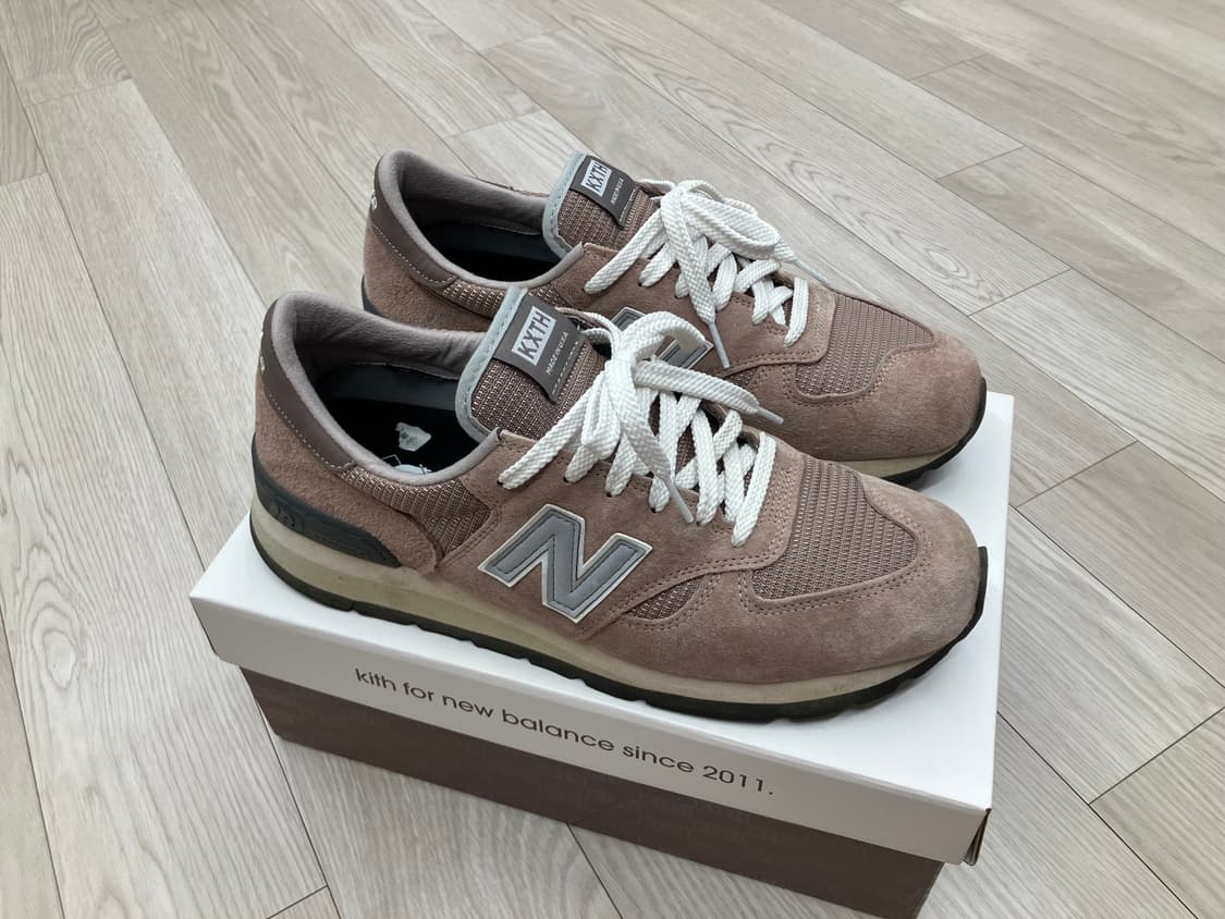 뉴발란스 990V1 KITH 콜라보 판매합니다 상품이미지2