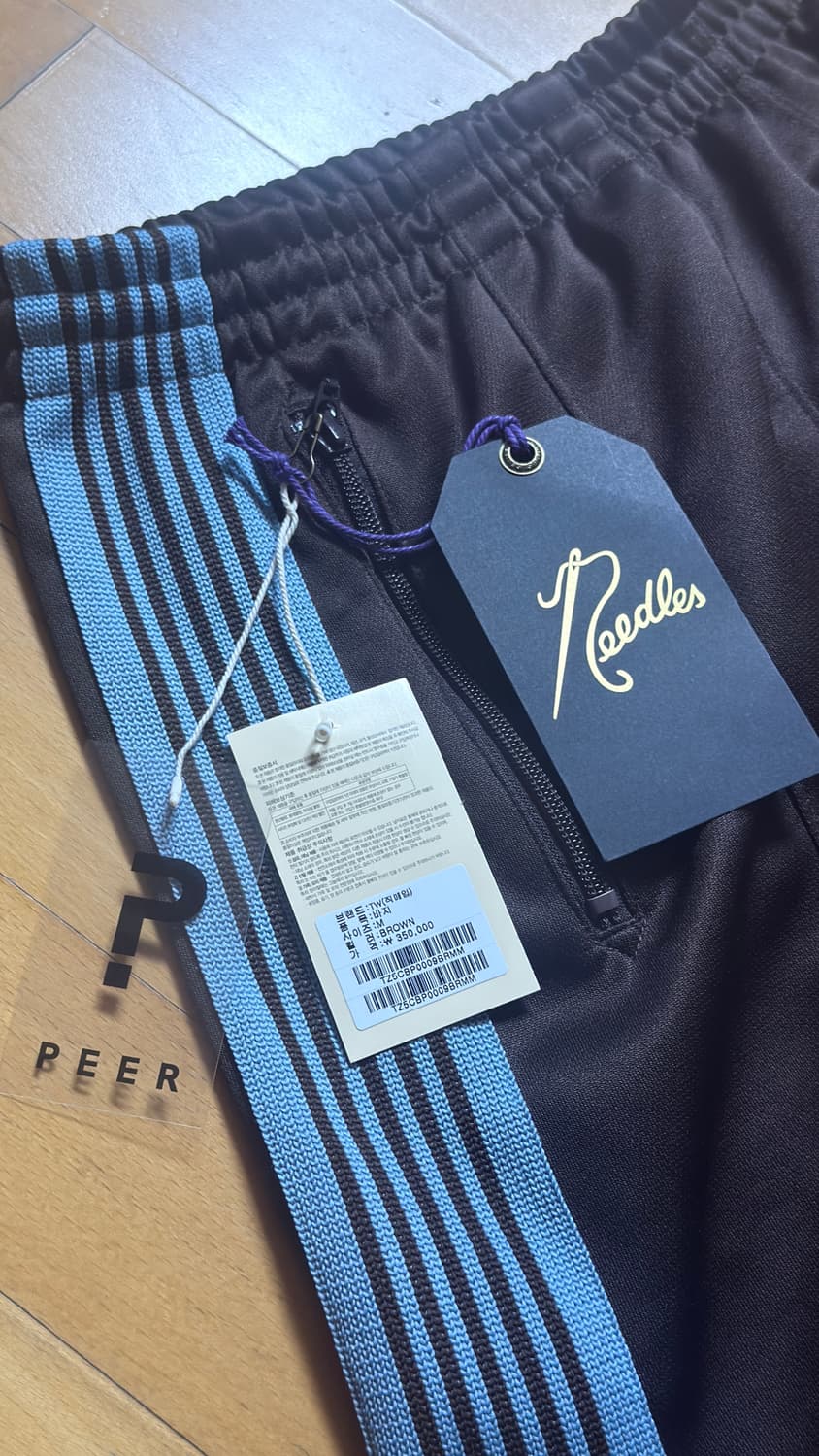 니들스 hd 트랙팬츠 브라운 판매합니다 상품이미지5