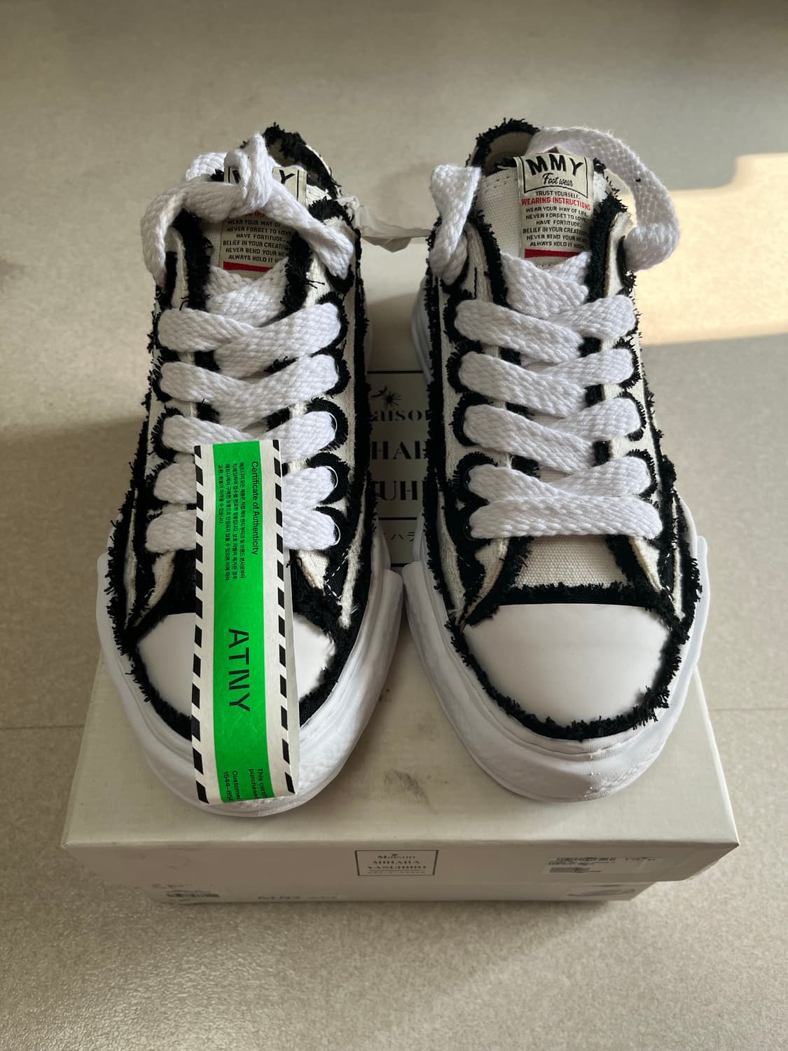 미하라야스히로 41 사이즈 팝니다 상품이미지2