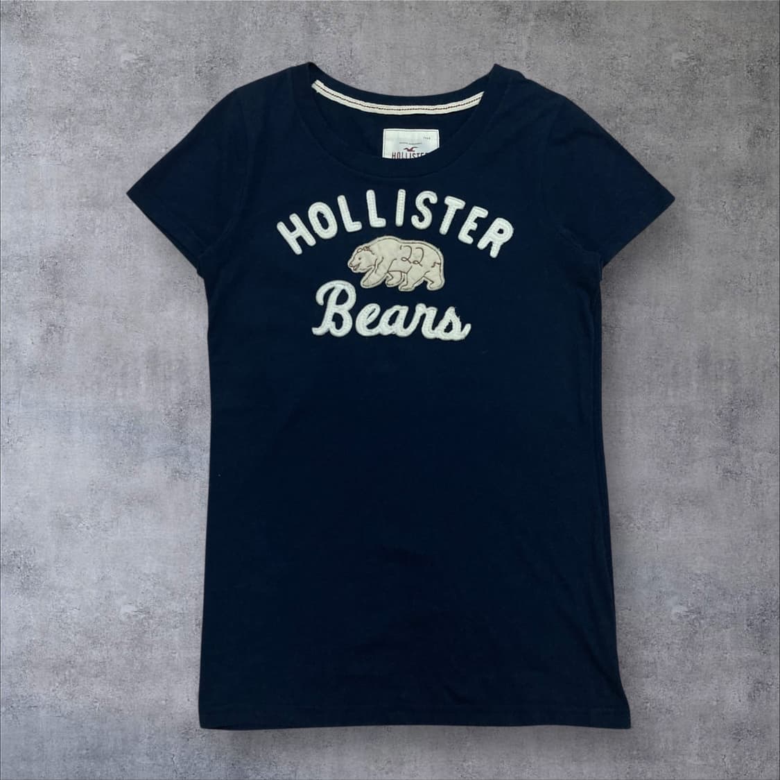 홀리스터 y2k 스펠아웃 빅로고 네이비 반팔티 상품이미지1