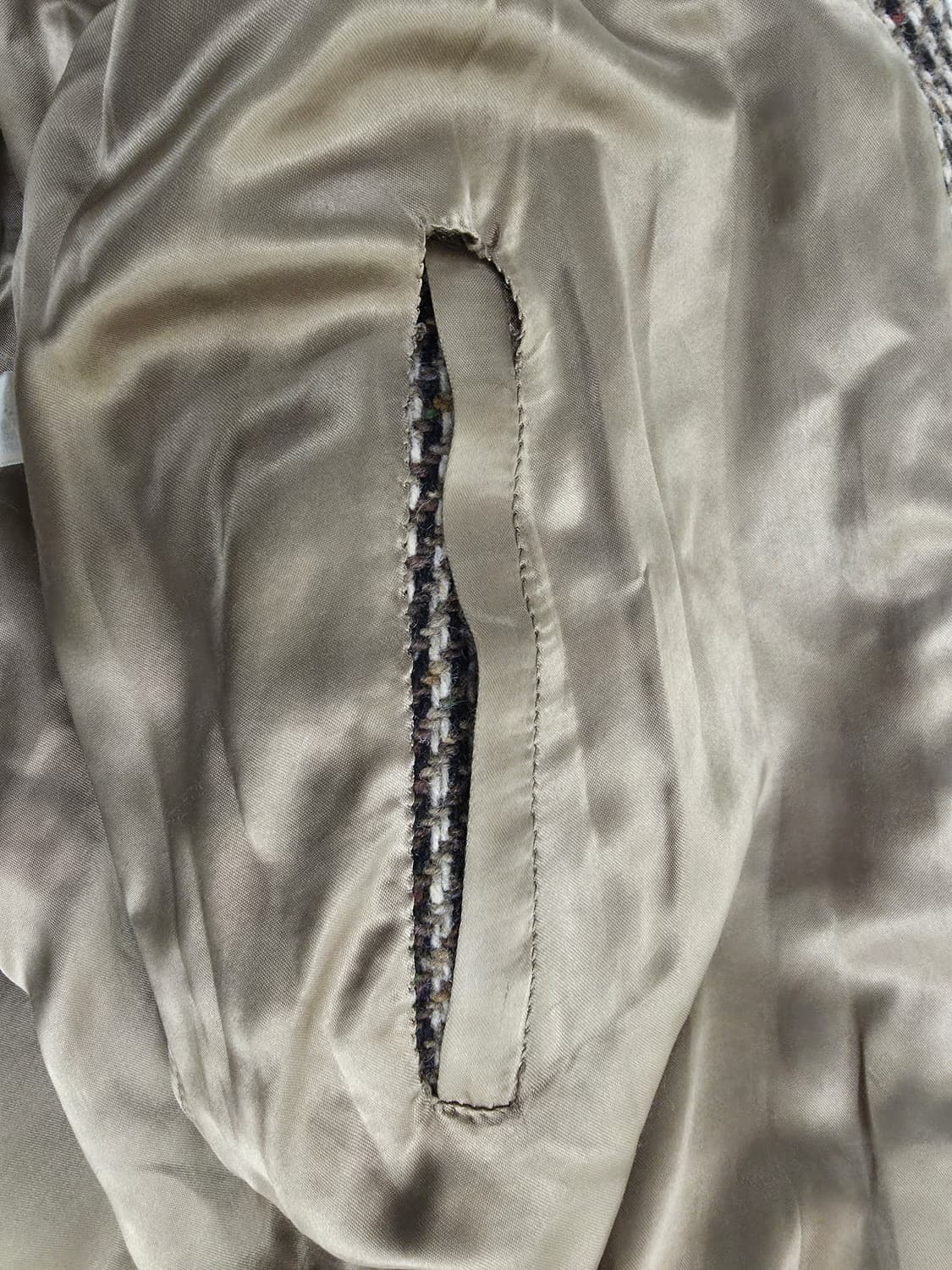 아쿠아스큐텀 스코티시 트위드 코트 상품이미지7