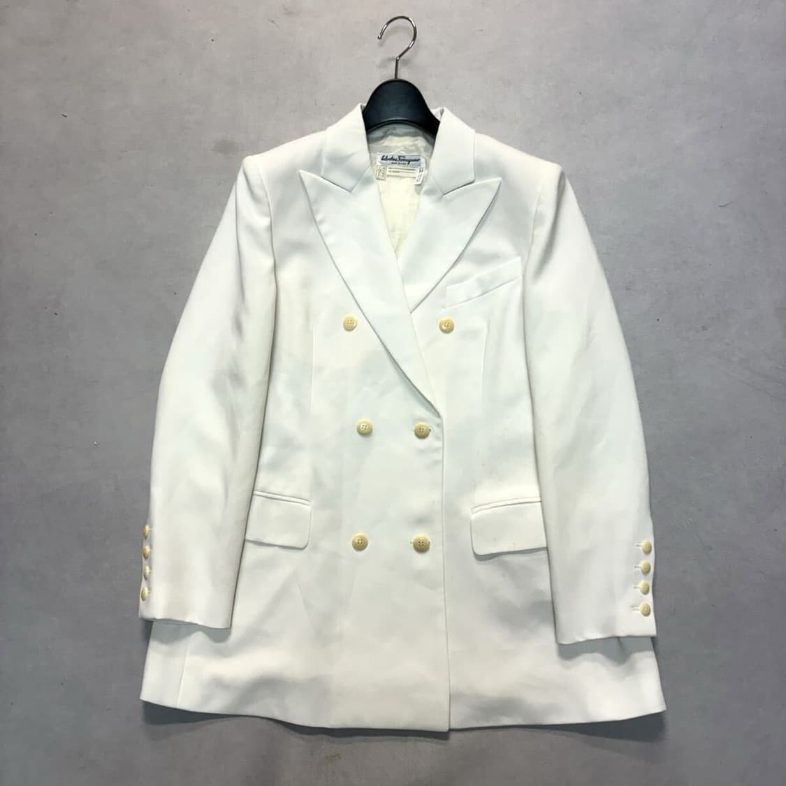 ferragamo white jacket 상품이미지1