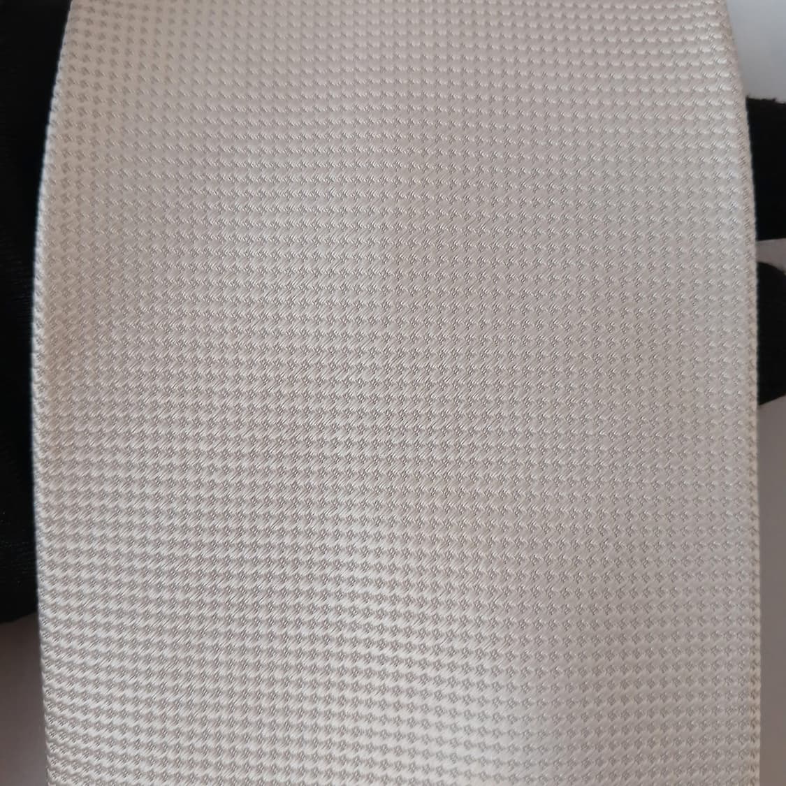 MCM 실크 아이보리 솔리드 텍스처 넥타이 9cm A+등급 A19323
 상품이미지8