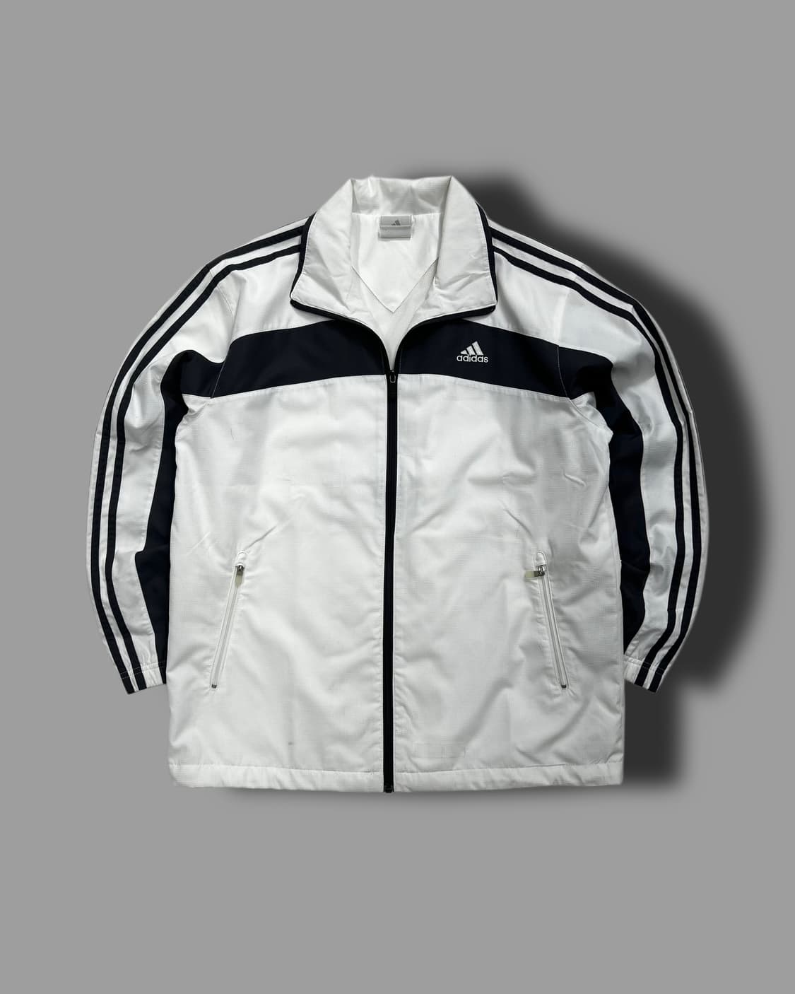 아디다스 00s 화이트 차콜 바람막이 M 상품이미지4
