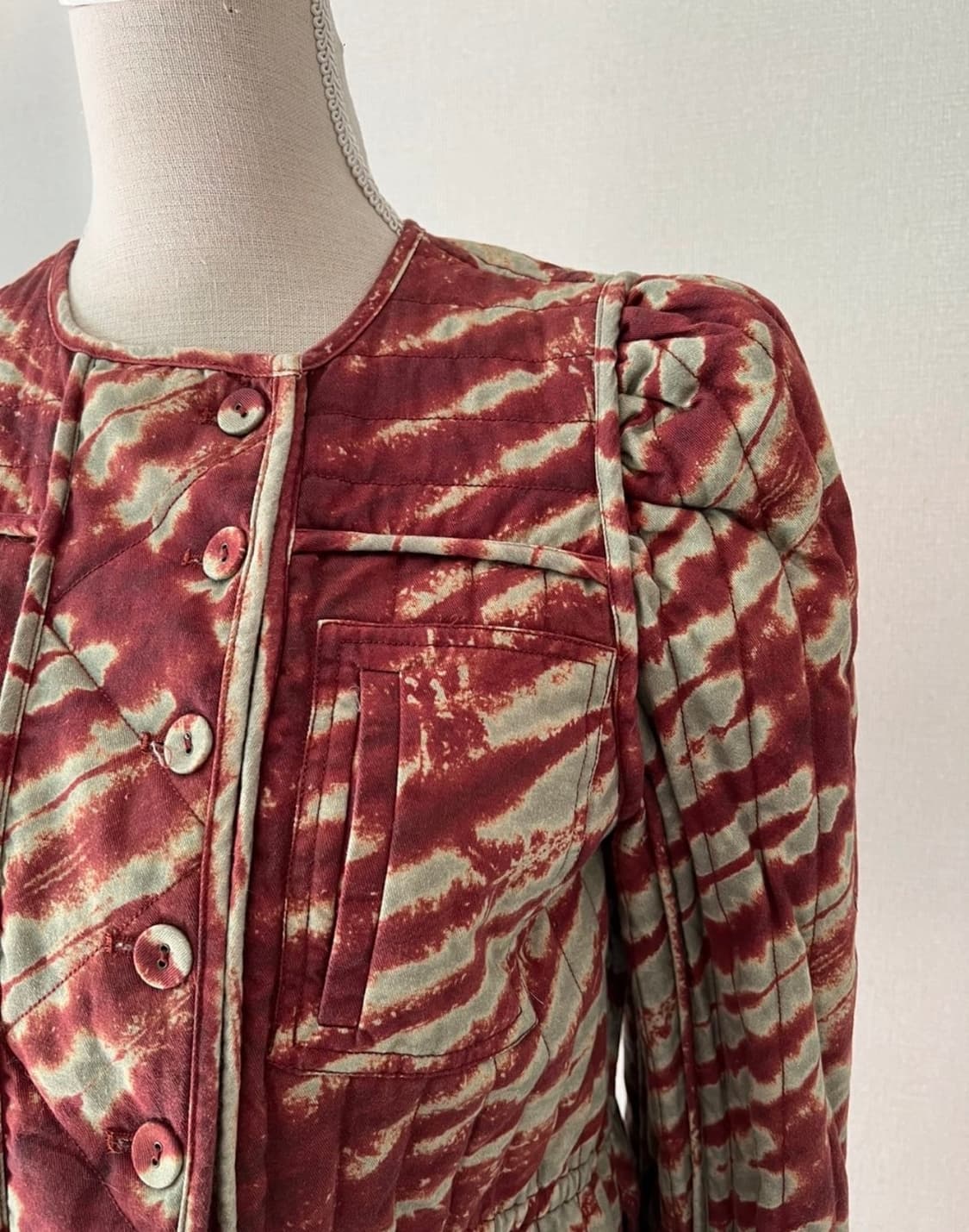 새상품 컨디션 Ulla Johnson 퀼팅 자켓 레드/베이지 P(44,5 상품이미지8