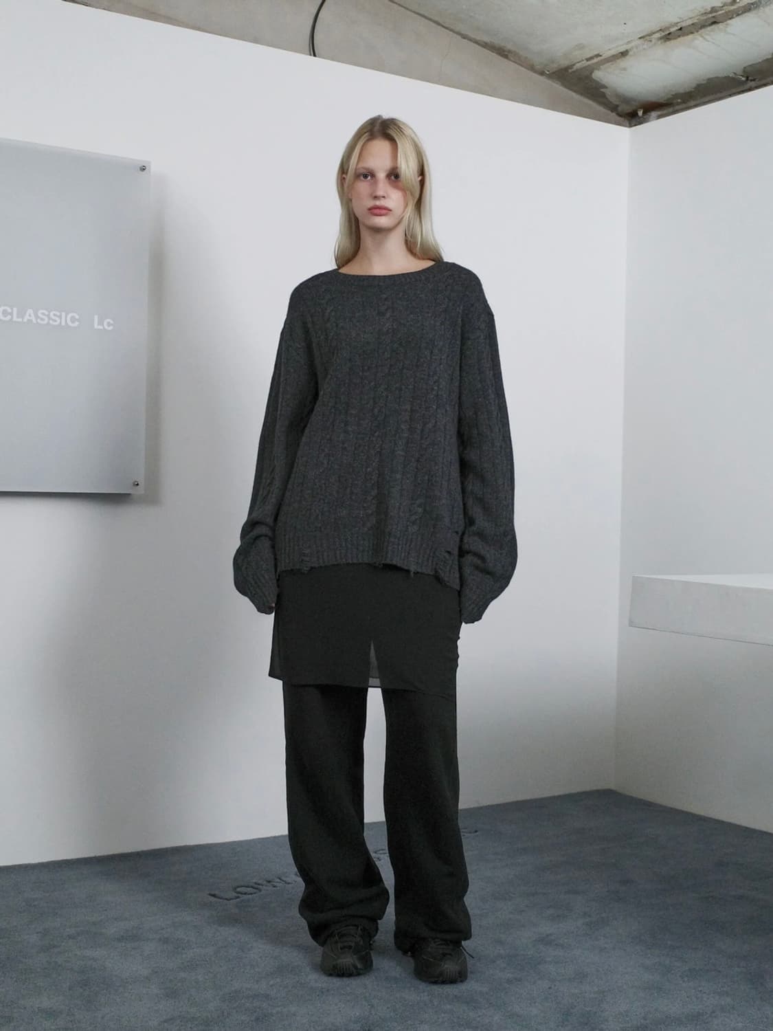 로우클래식 케이블 니트 차콜 M  상품이미지4