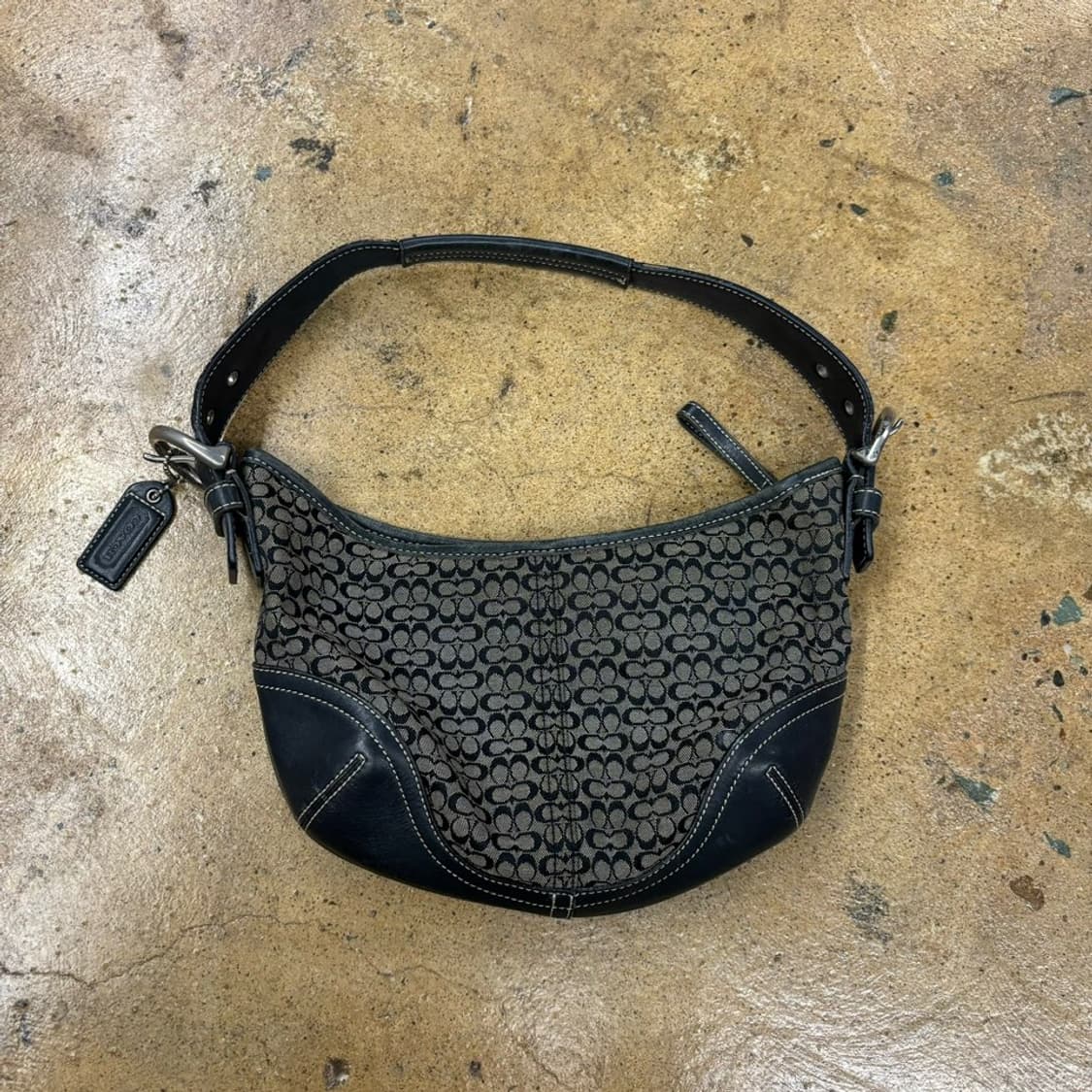 코치 올드 미니 호보백  상품이미지2