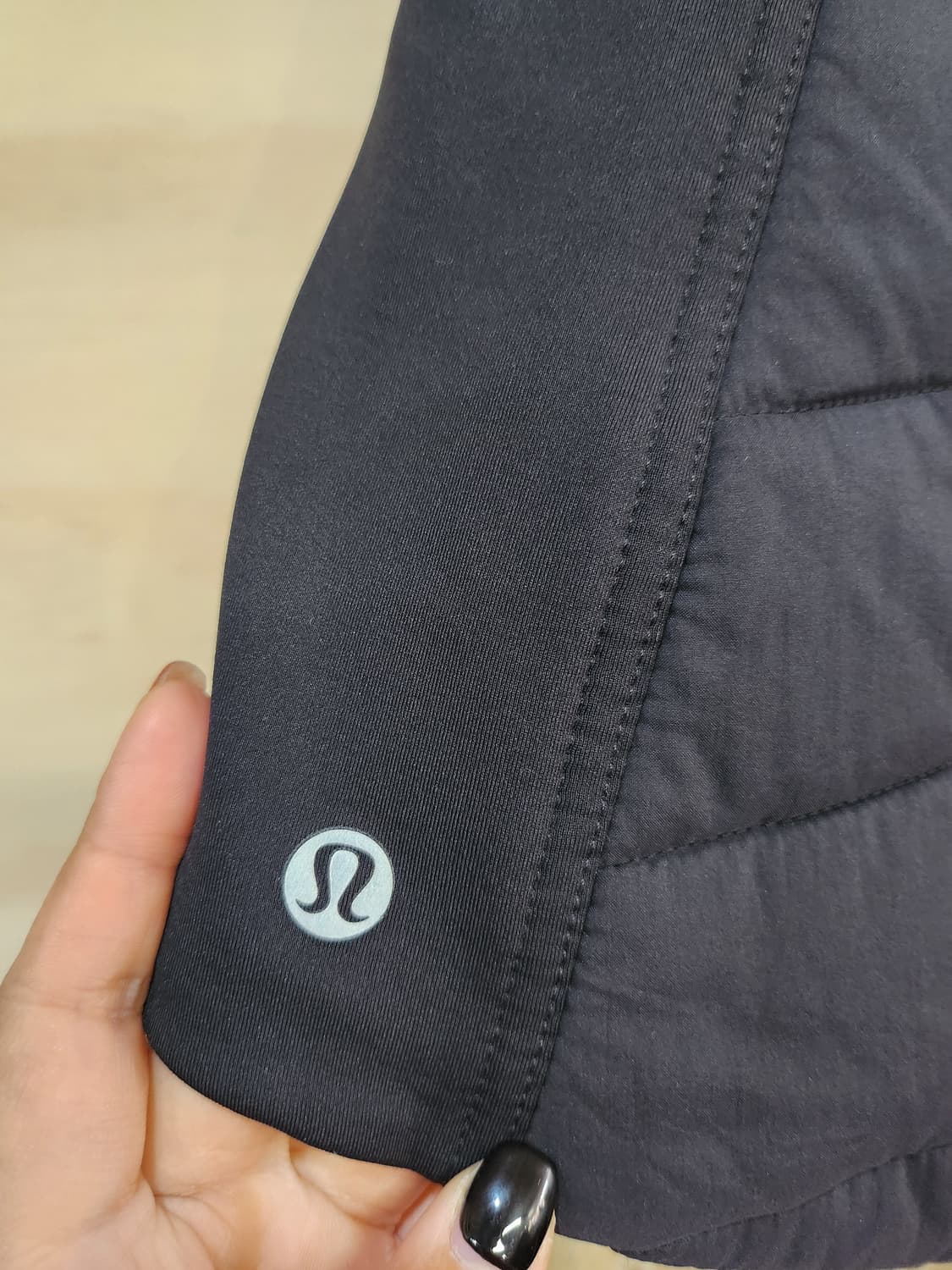 342) 룰루레몬 경량패딩 조끼 상품이미지6