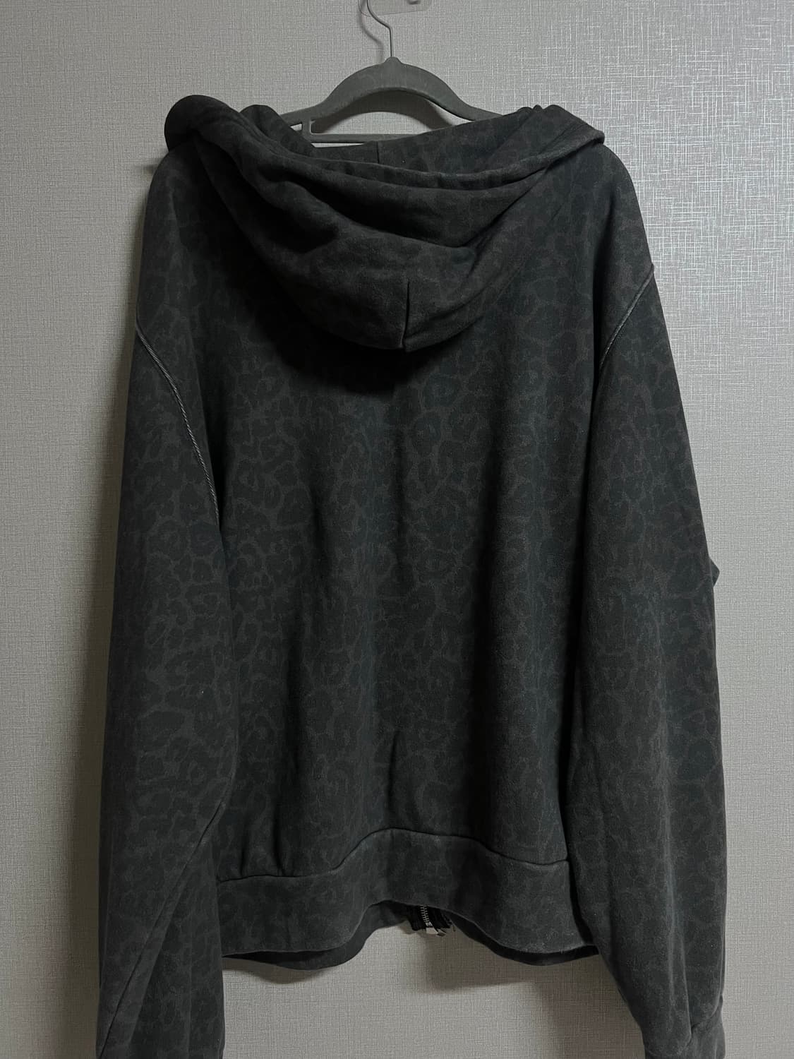 Suade 스웨이드 레오파드 후드집업 블랙 상품이미지9