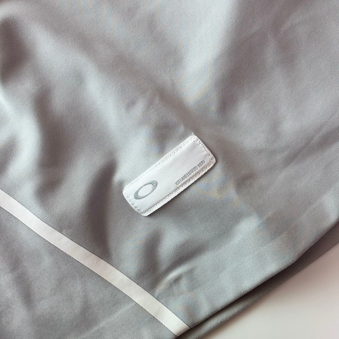 오클리 테크니컬 하프 집업 상품이미지3