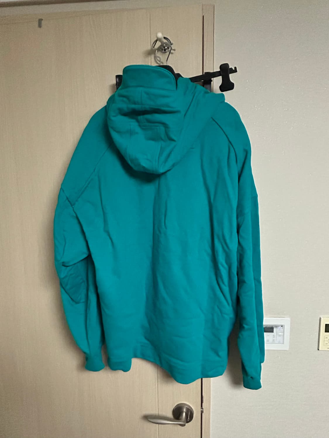 새상품 준지 사이드지퍼 오버사이즈 그린 후디 L 상품이미지2