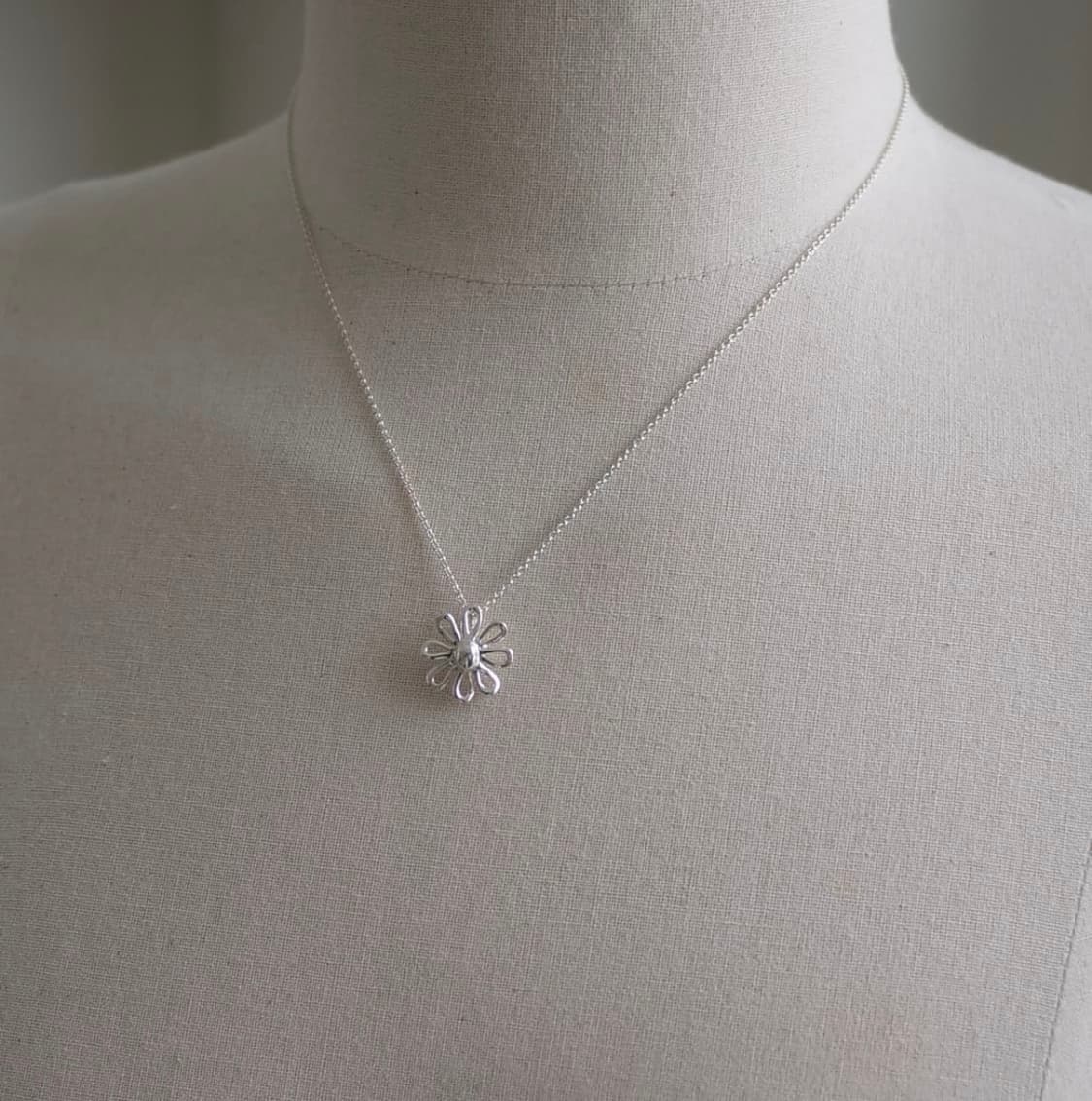 티파니앤코 데이지 실버 목걸이 상품이미지2