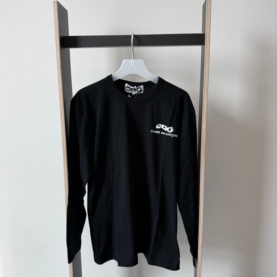 꼼데가르송 CDG 스몰 WAVY 로고 롱슬리브 2컬러 상품이미지4
