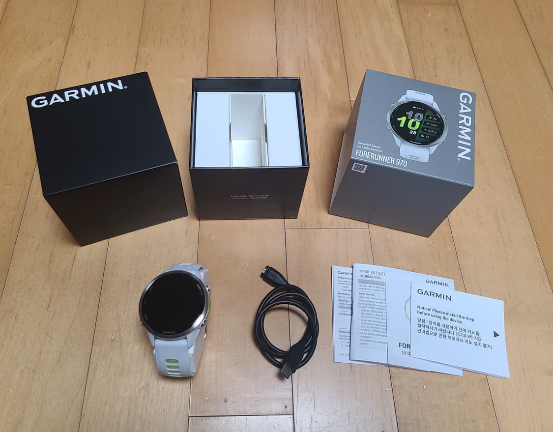 가민 포러너 970 화이트 상품이미지1