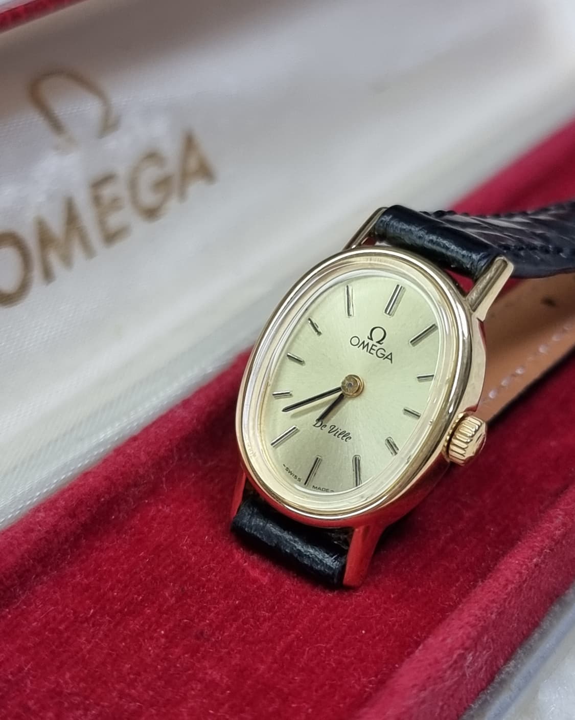 오메가 드빌 빈티지 오벌 샴페인 선레이다이얼 수동 여성시계 상품이미지4