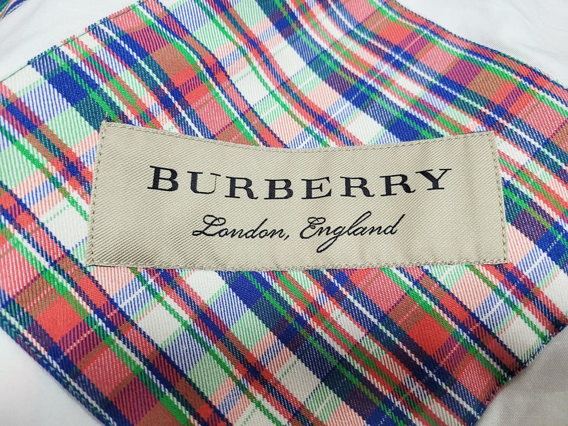 버버리(Burberry) 마이크로체크 실크블렌드 카코트 55-66 상품이미지9