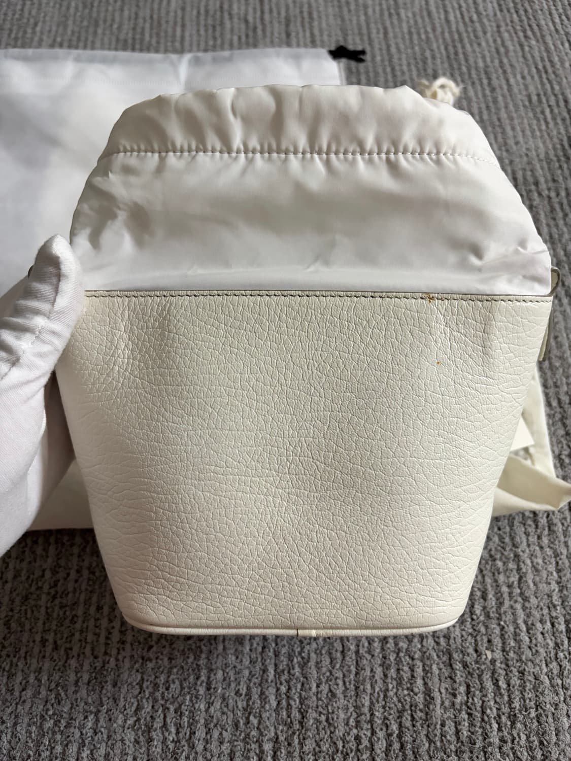 메종마르지엘라 5ac 버킷백 상품이미지3