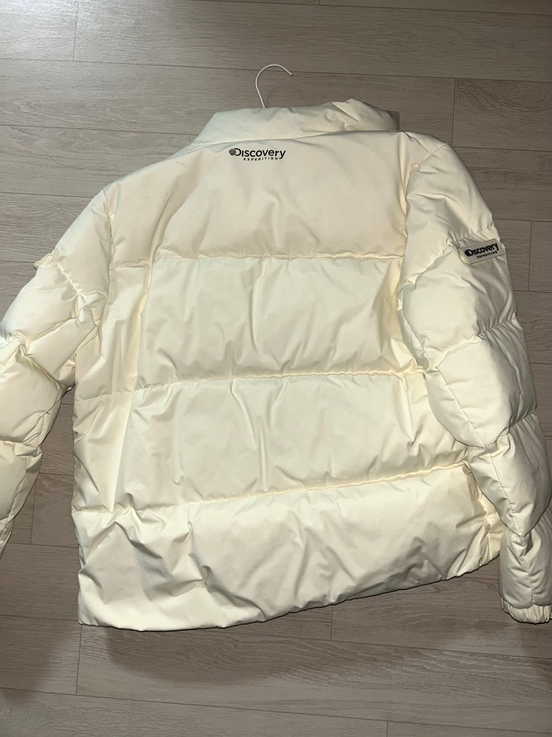 디스커버리 여성 반슬리 RDS 다운 숏패딩 아이보리 상품이미지2