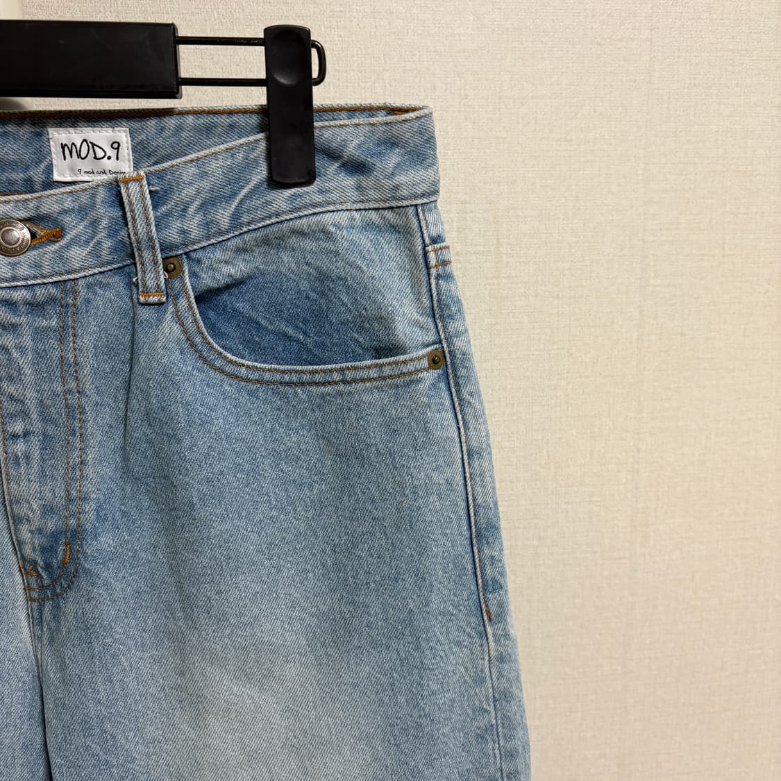 (민트급)모드나인 MOD6 세미와이드 스트레이트 데님팬츠 / 연청, 31 상품이미지5