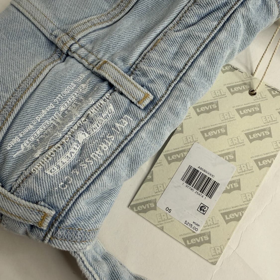 ERL 이알엘 X 리바이스 데님 숄더 백 라이트 블루 상품이미지3