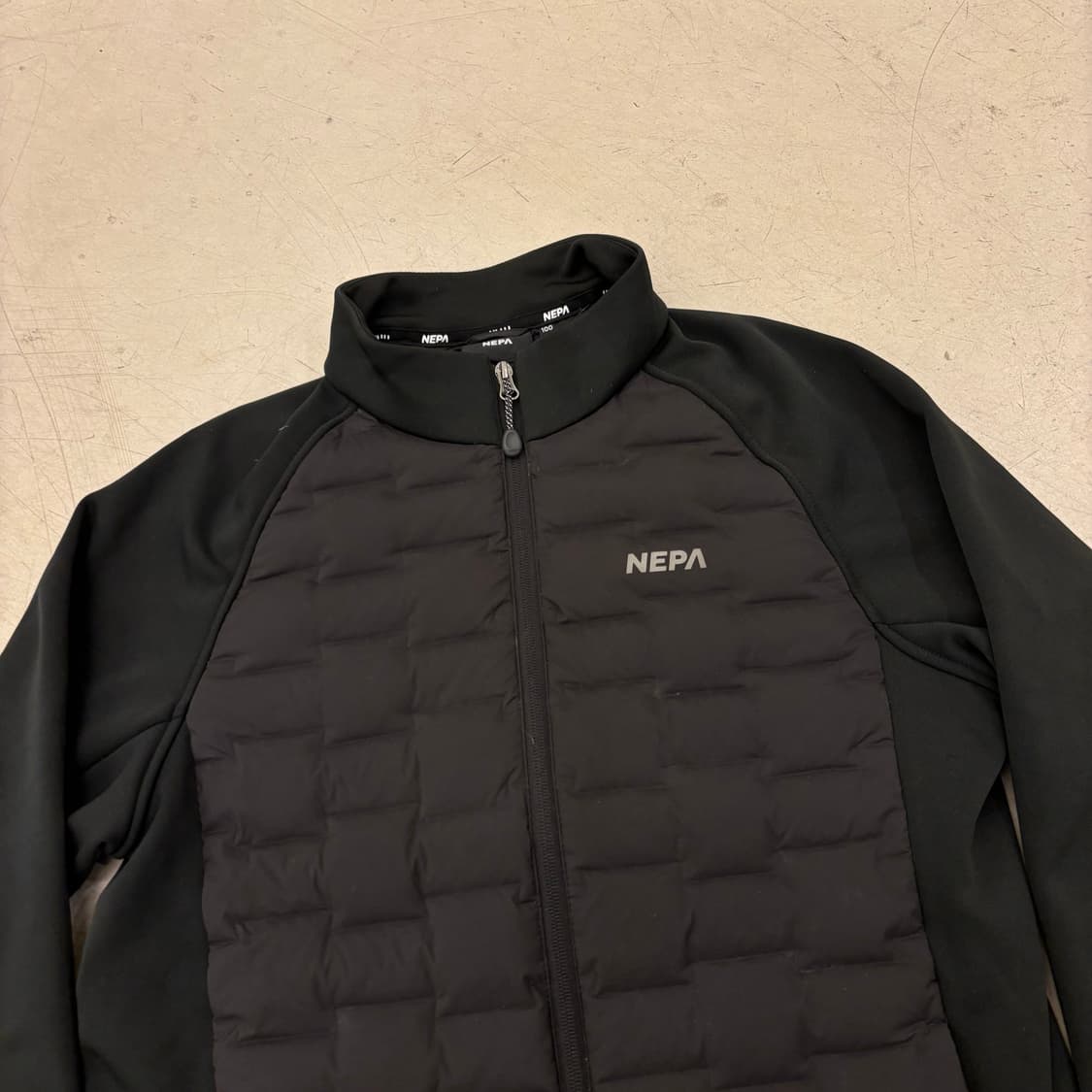 네파 에어로프트 마운틴 집업 상품이미지2