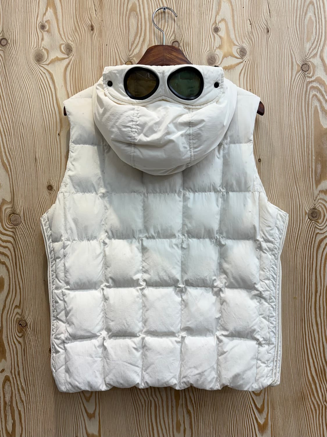 CP company 패딩조끼 상품이미지1