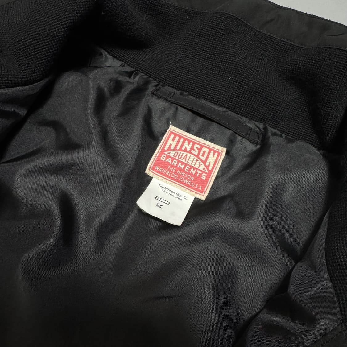 HINSON 블랙컬러 하이넥 패디드 밀리터리 자켓 (M) 상품이미지3