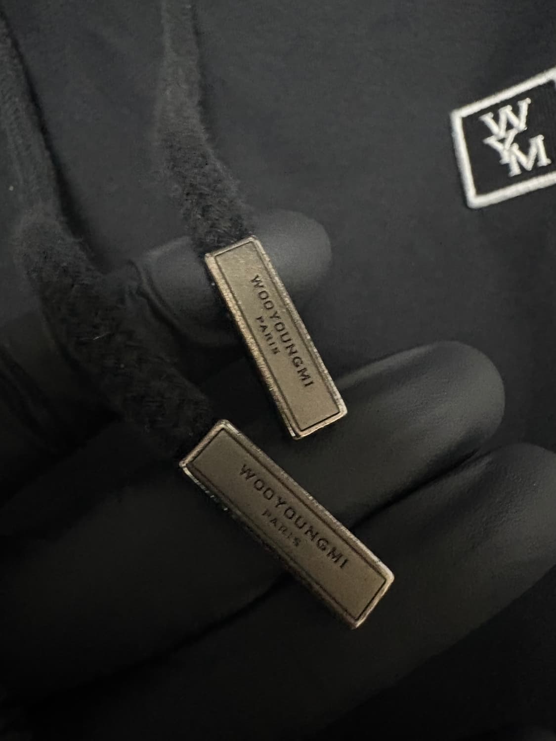 우영미 23fw 백로고 후드티 상품이미지4