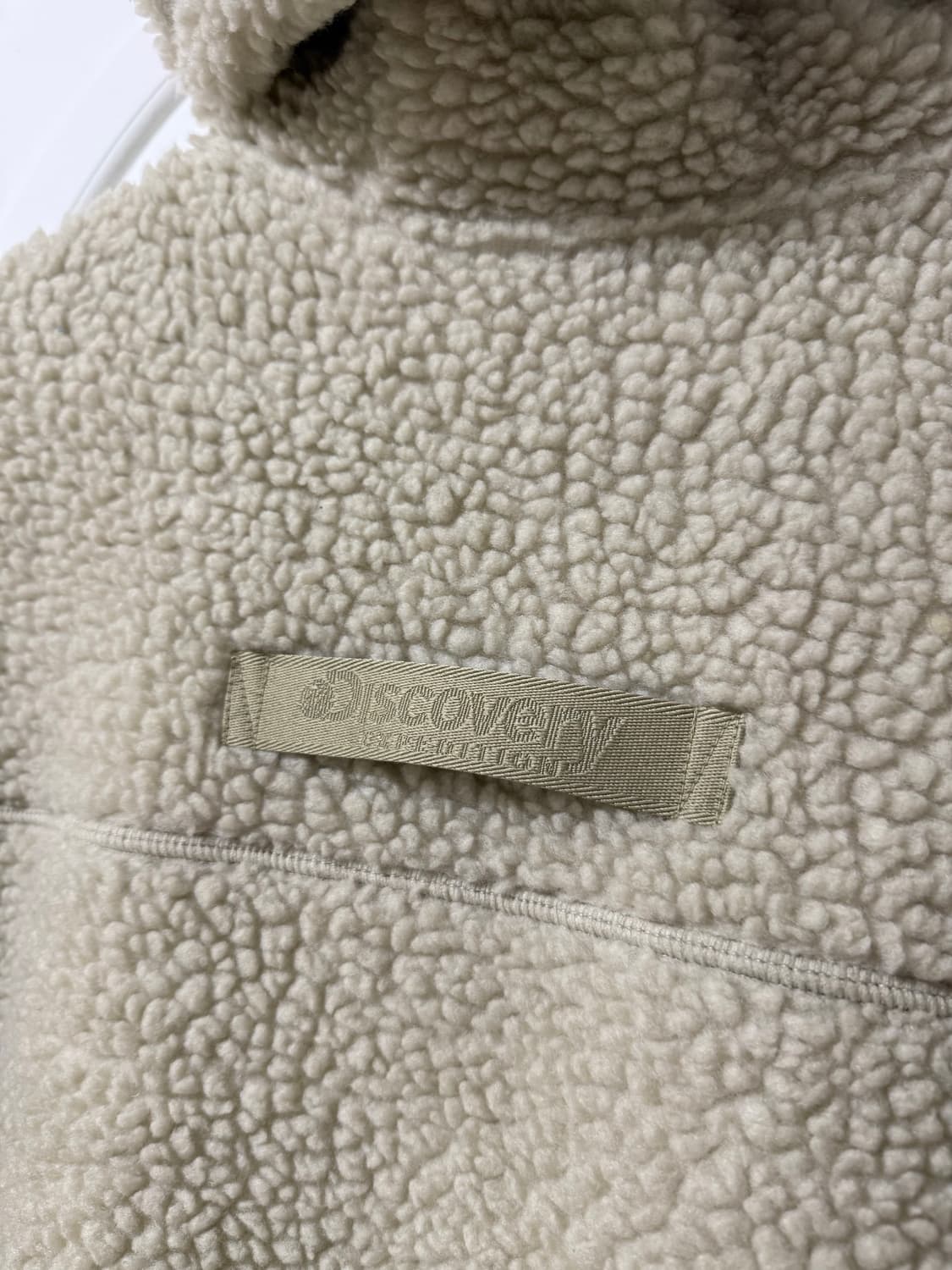 90사이즈 디스커버리 롱후리스 롱뽀글이 베이지 상품이미지7