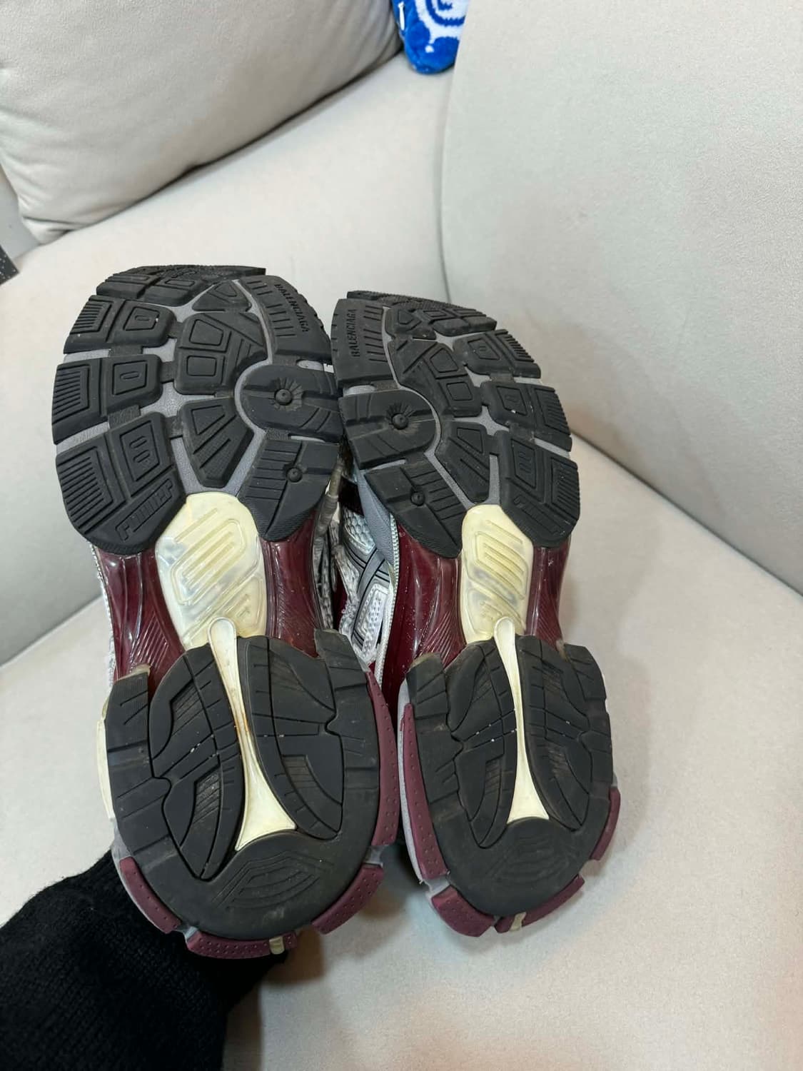 발렌시아가 러너 스니커즈 39사이즈  상품이미지5