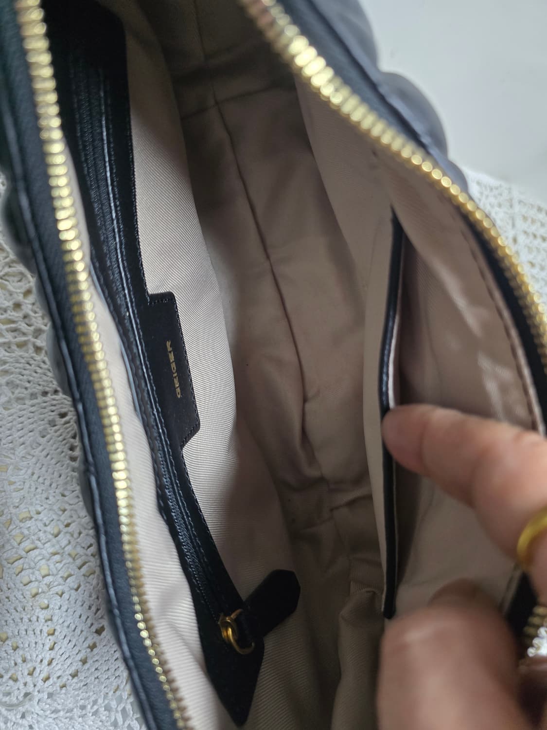 가이거 램펠(lammfell) 퀼티드 호보 + 이태리 모피 미니백 상품이미지9