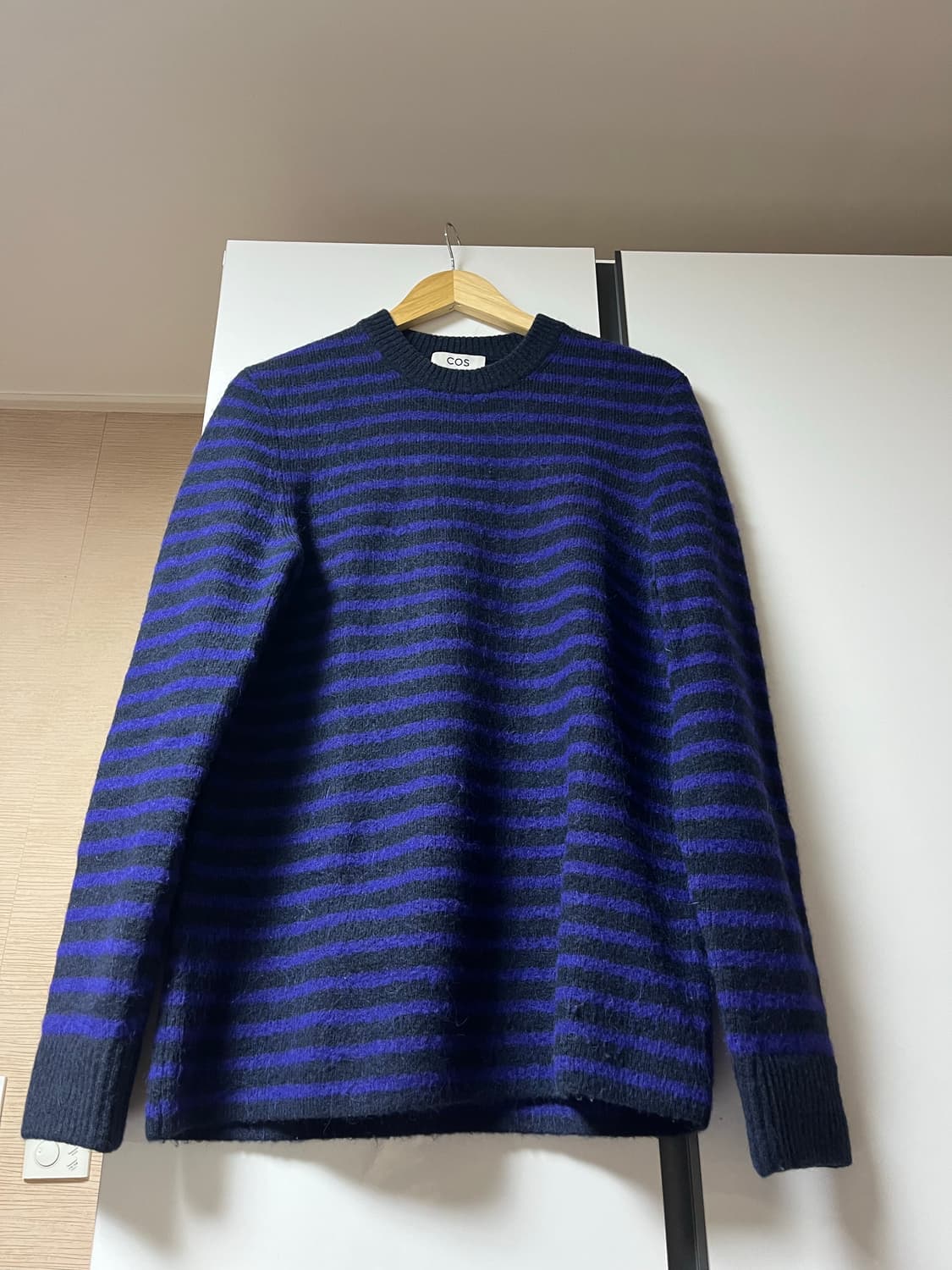 [M] 코스 모헤어 퍼플 스트라이프 크루넥 니트 상품이미지1