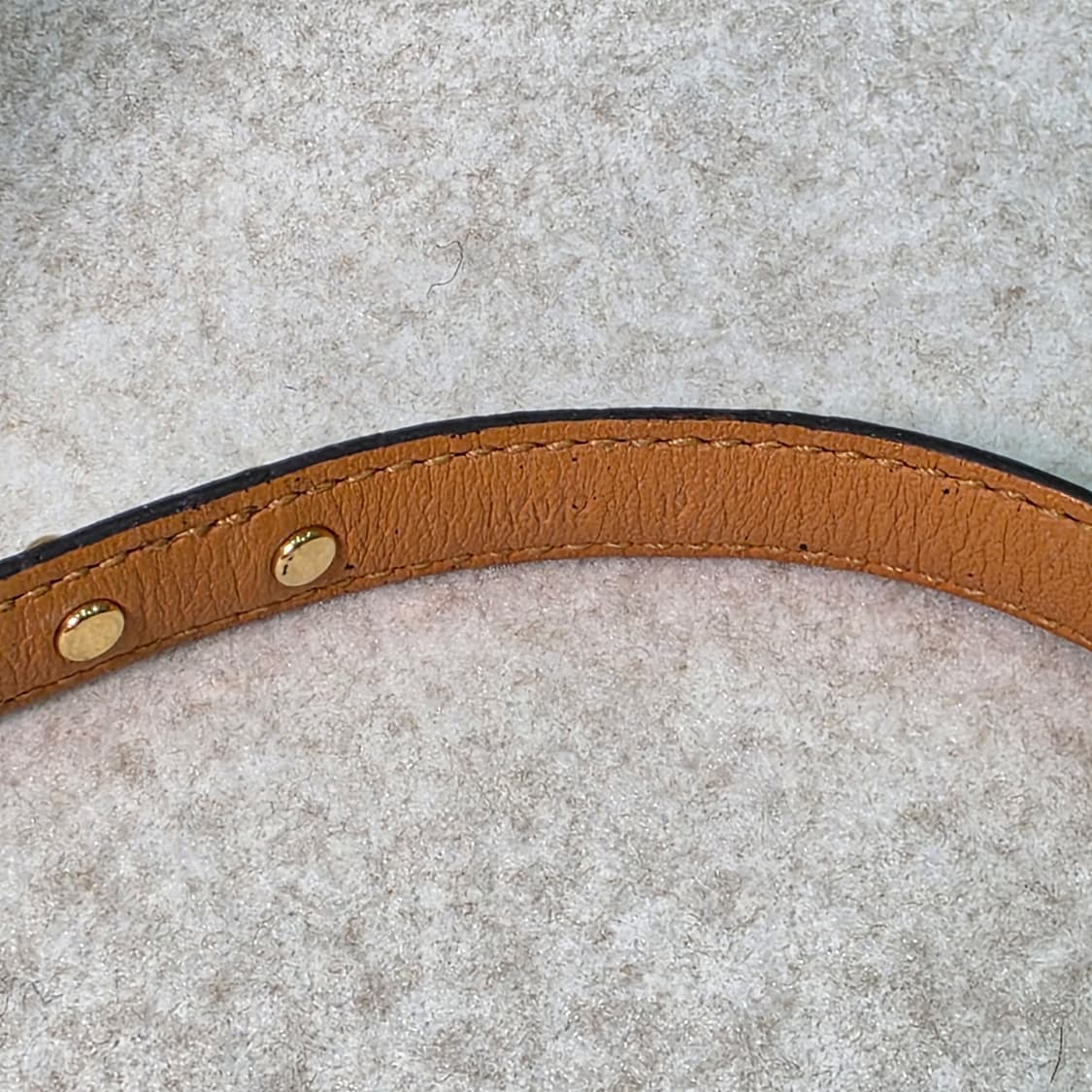 루이비통 모노그램 에센셜v 팔찌 m6042 상품이미지3