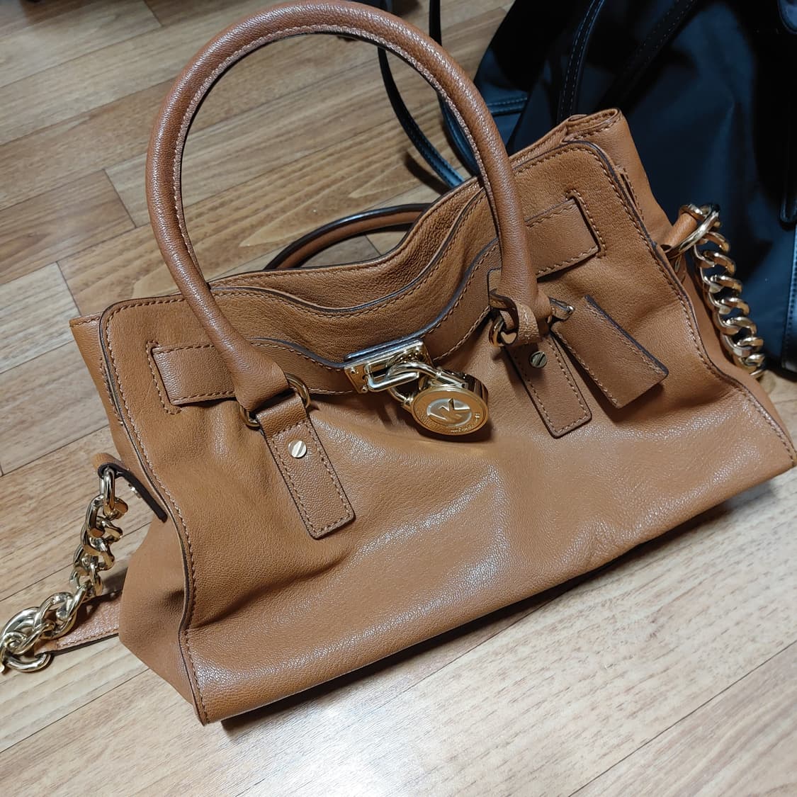 마이클코어스 가방 상품이미지2