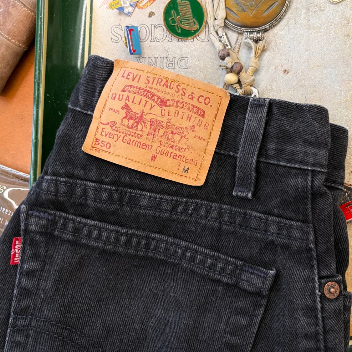 00s 리바이스 550 테이퍼드 블랙진 (30) 상품이미지1