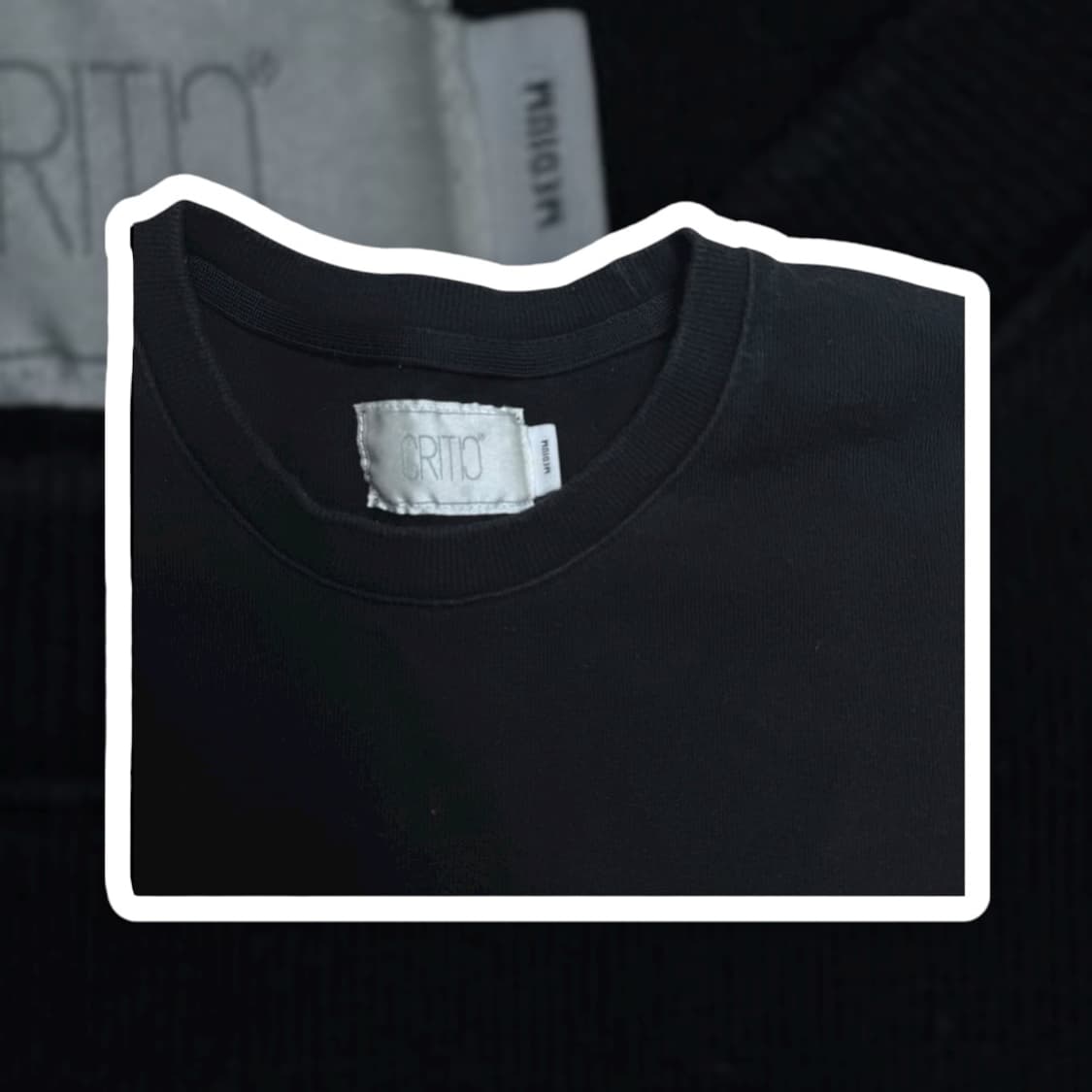 크리틱 맨투맨 상품이미지2