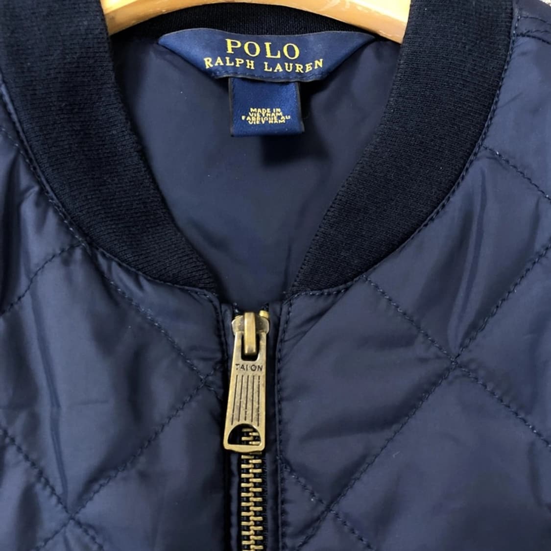 폴로 정품 퀼팅 경량자켓 네이비 톤온톤로고 상품이미지5