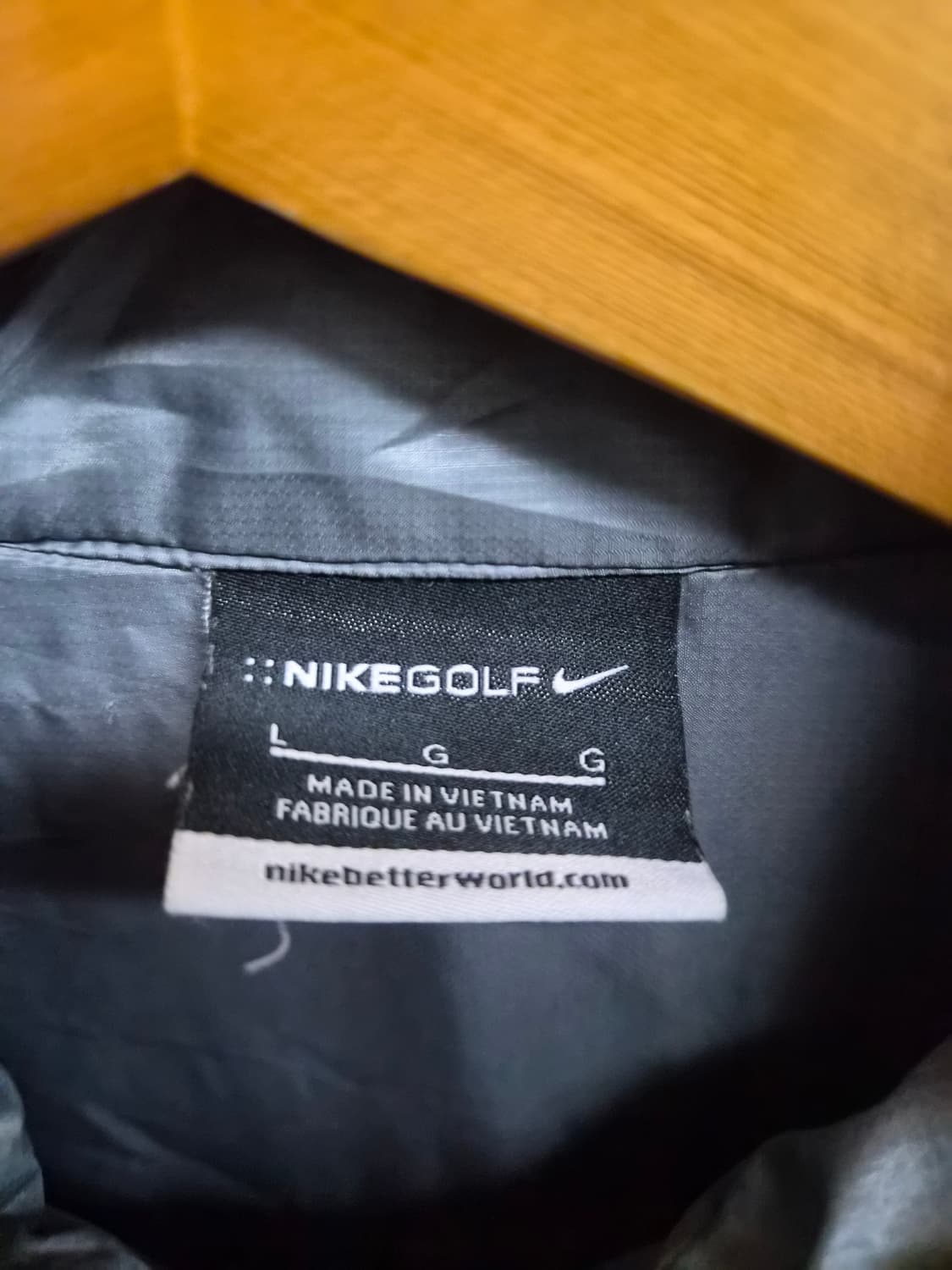 L) 나이키 골프 초경량 패딩 팝니다 상품이미지3