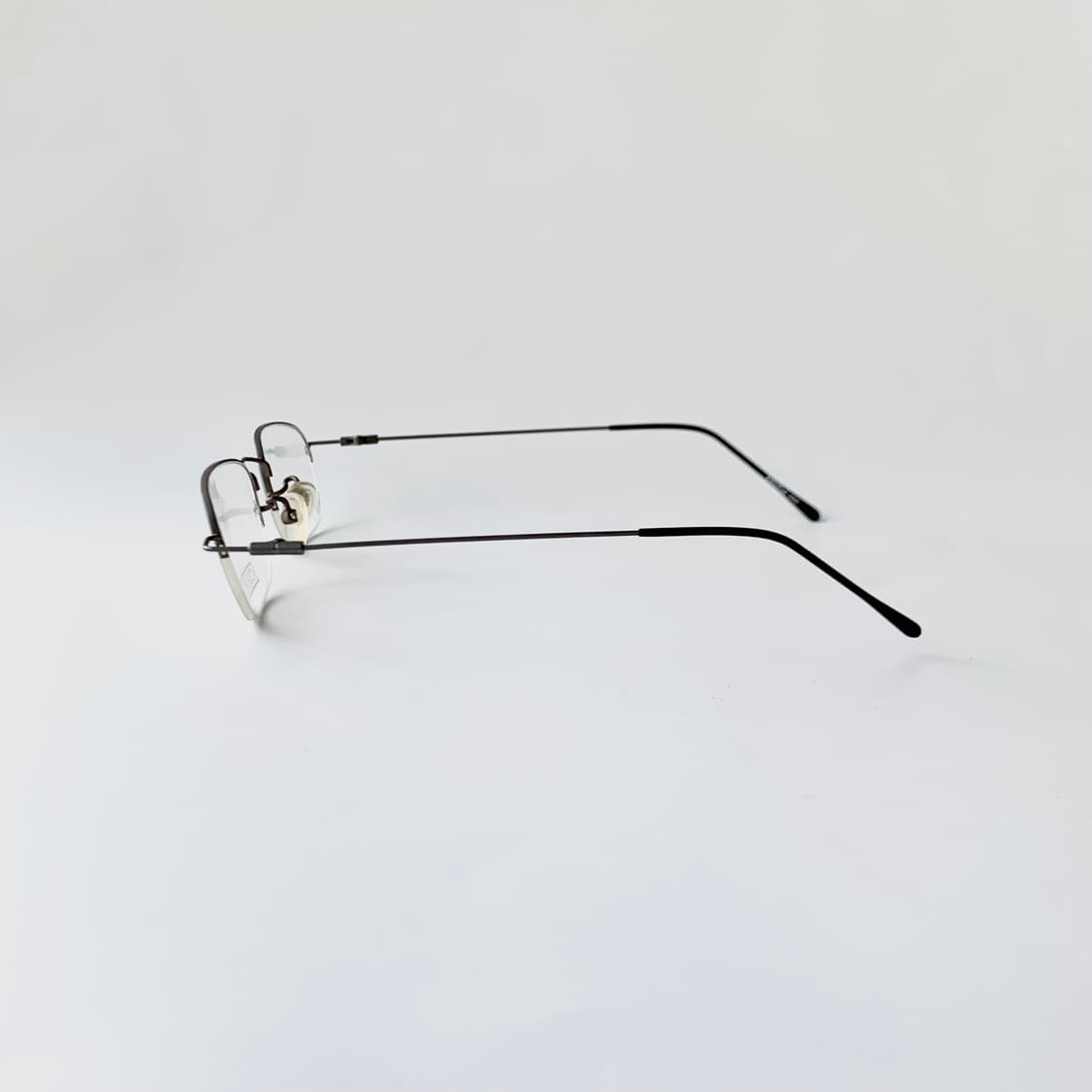 데드스탁 스텐다드형 초경량 사각 반무테 330 상품이미지4