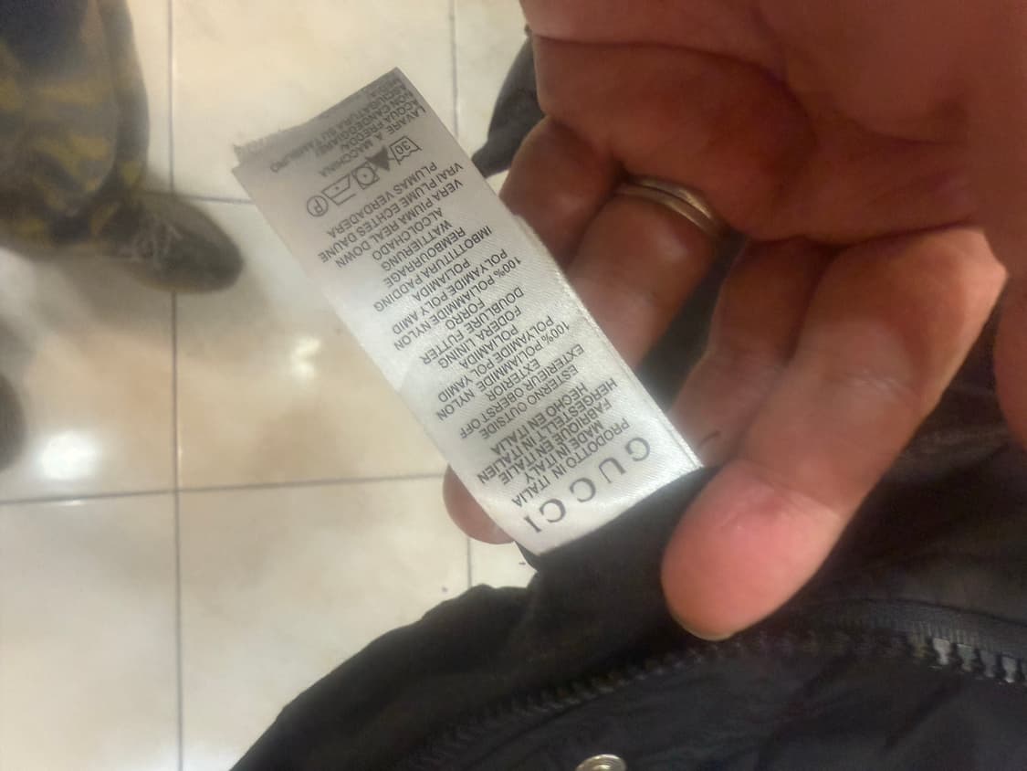 55-66 정품 구찌 빈티지 인터로킹 숏 패딩 팝니다 상품이미지5