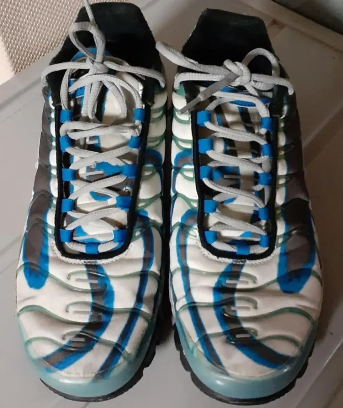 NIKE AIR MAX PLUS DELUXE 285 상품이미지2