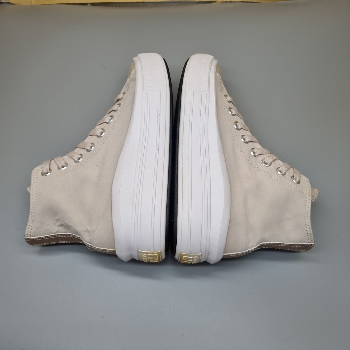 컨버스 무브 여성하이탑 235 상품이미지5